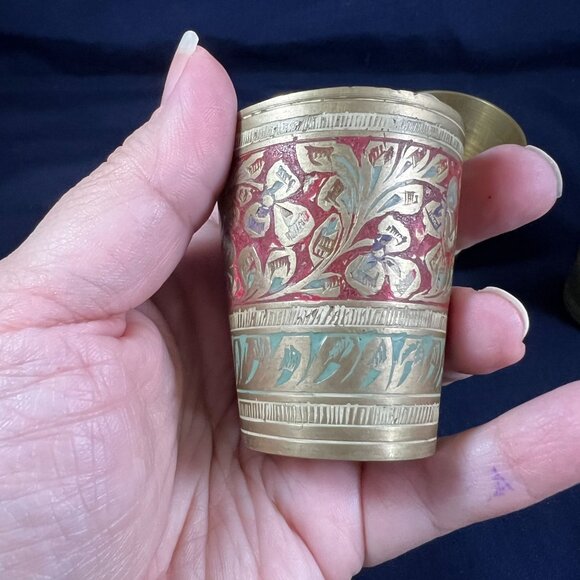 Vintage Brass Shot Glasses With Intricate Red & Green Floral Detailing And Woode - Picture 5 of 7